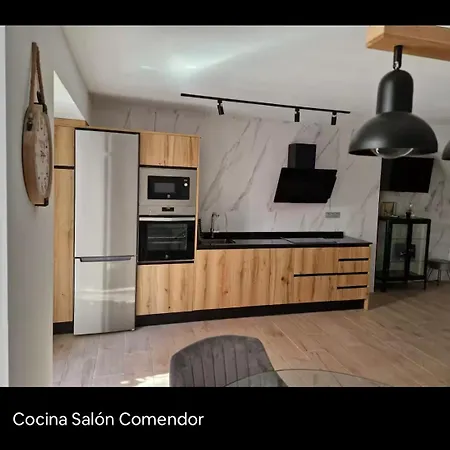 En El Corazon De Cimavilla Хихон
